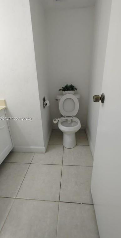 BAYSWATER COURT CONDO - Residential
