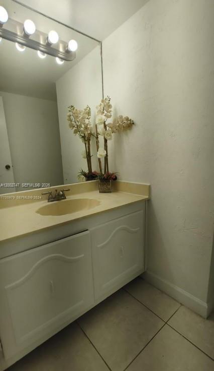 BAYSWATER COURT CONDO - Residential