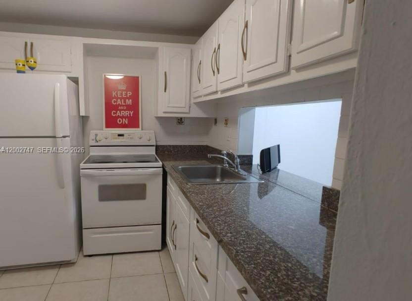 BAYSWATER COURT CONDO - Residential