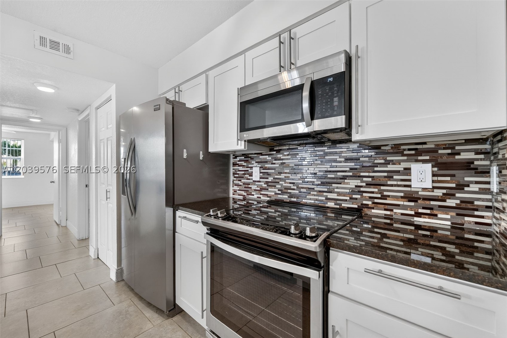 LAKEVIEW CLUB CONDO - Residential