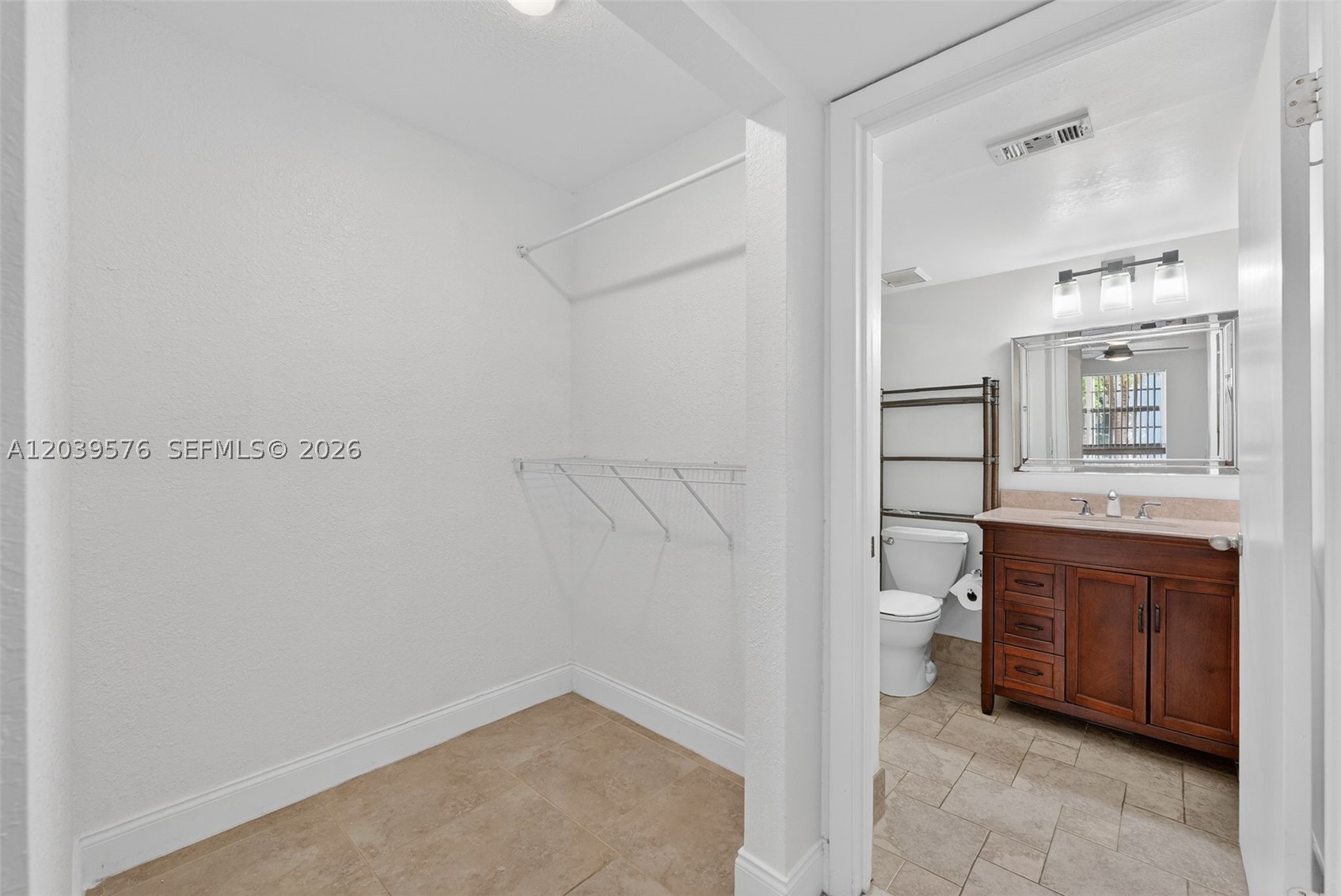 LAKEVIEW CLUB CONDO - Residential