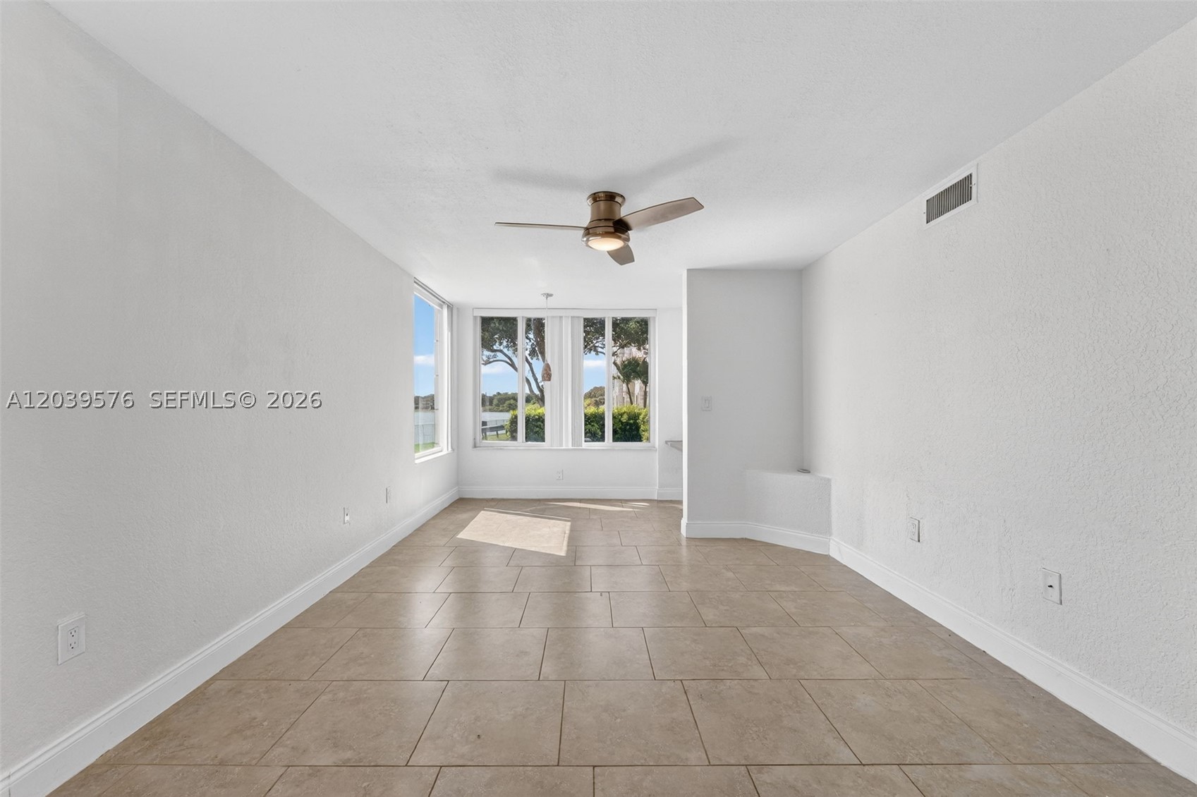 LAKEVIEW CLUB CONDO - Residential