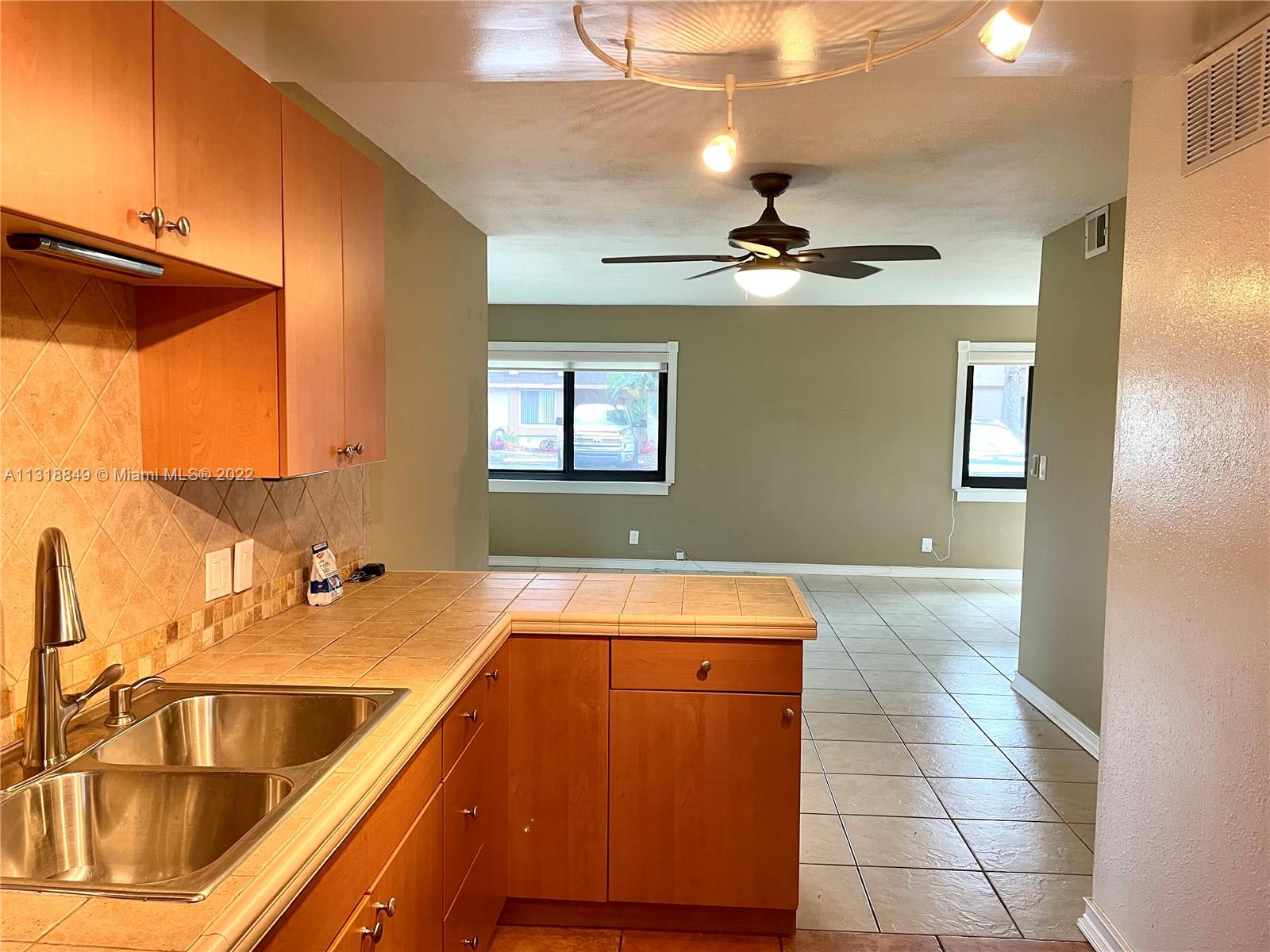 WIMBLEDON AT JACARANDA CO - Residential Lease