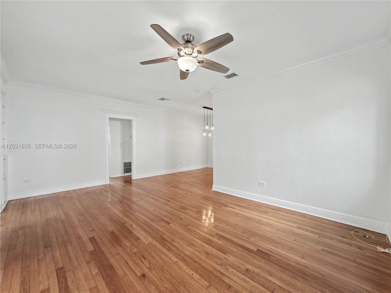 CINEMA PARK COUNTRY CLUB - Residential Lease