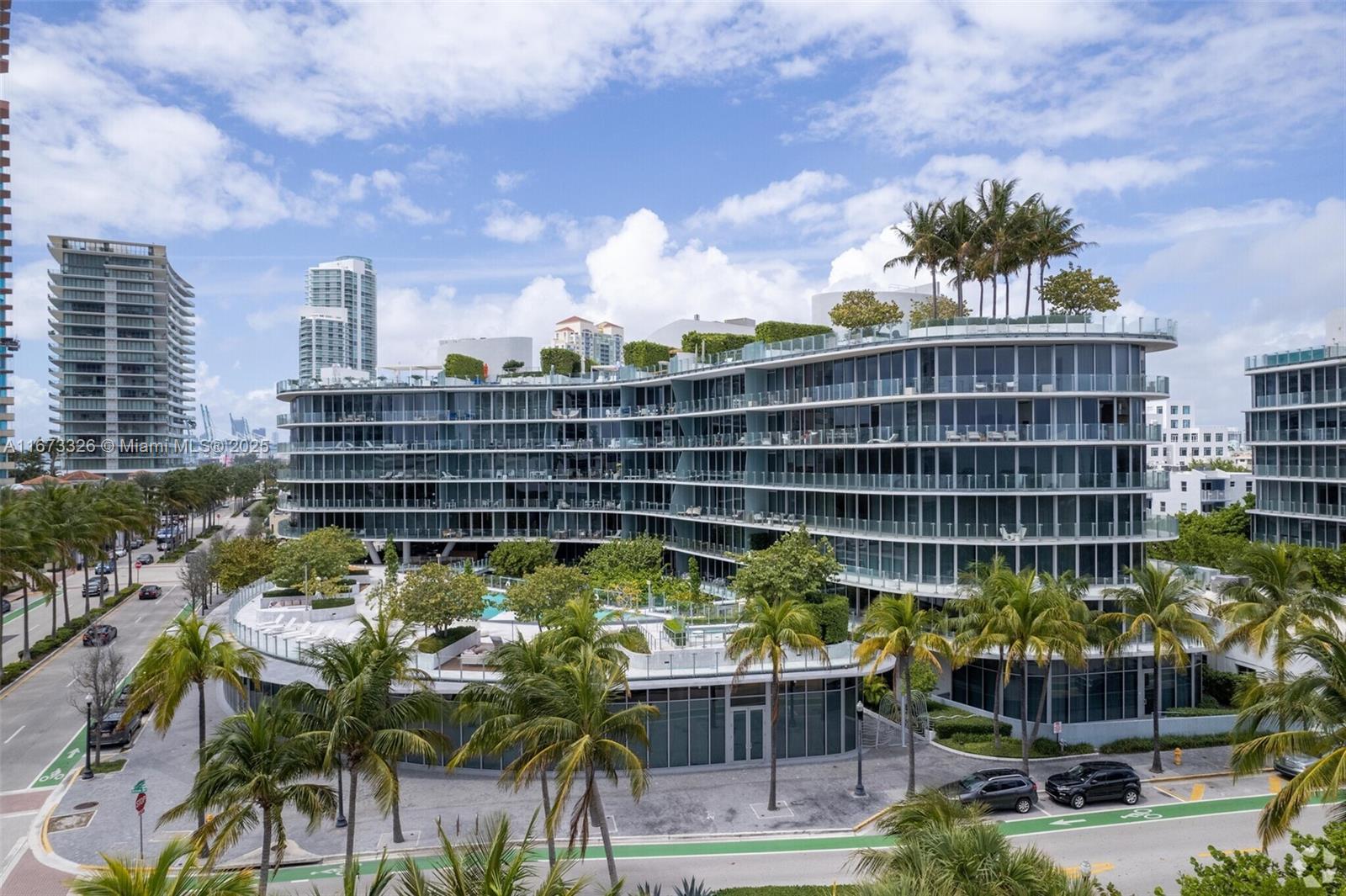 ONE OCEAN CONDO - Residential