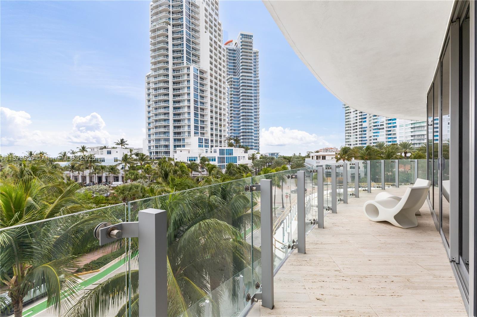 ONE OCEAN CONDO - Residential
