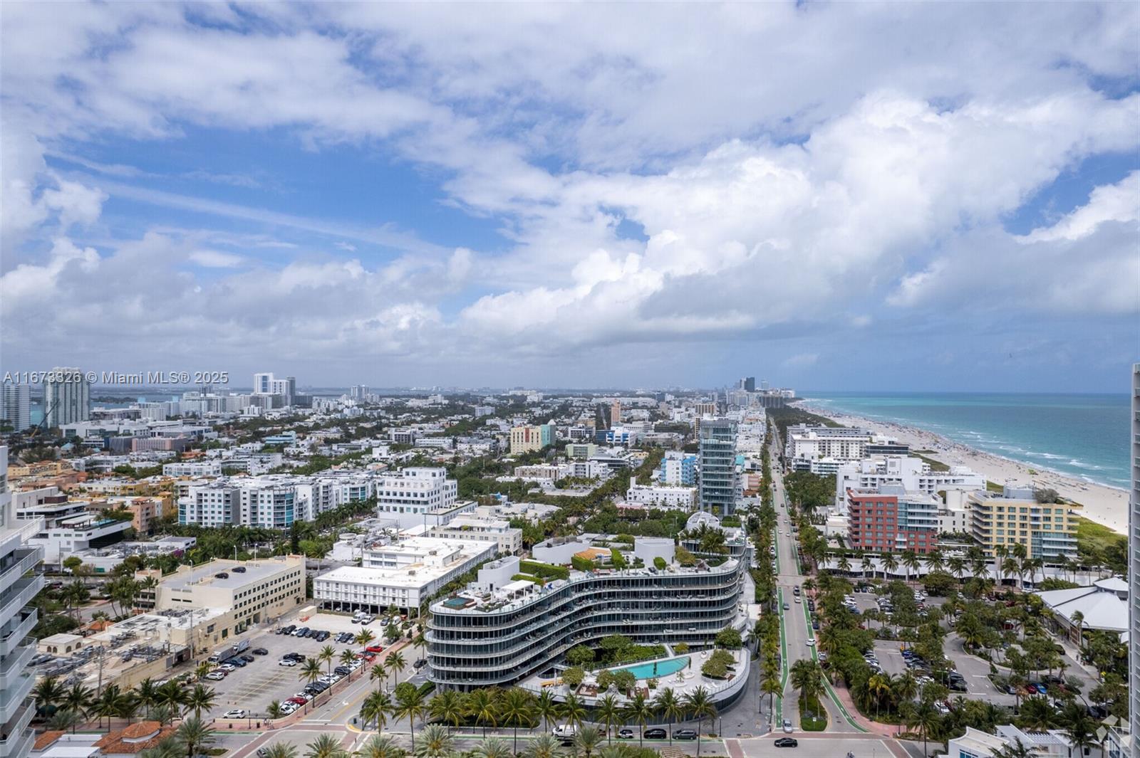 ONE OCEAN CONDO - Residential