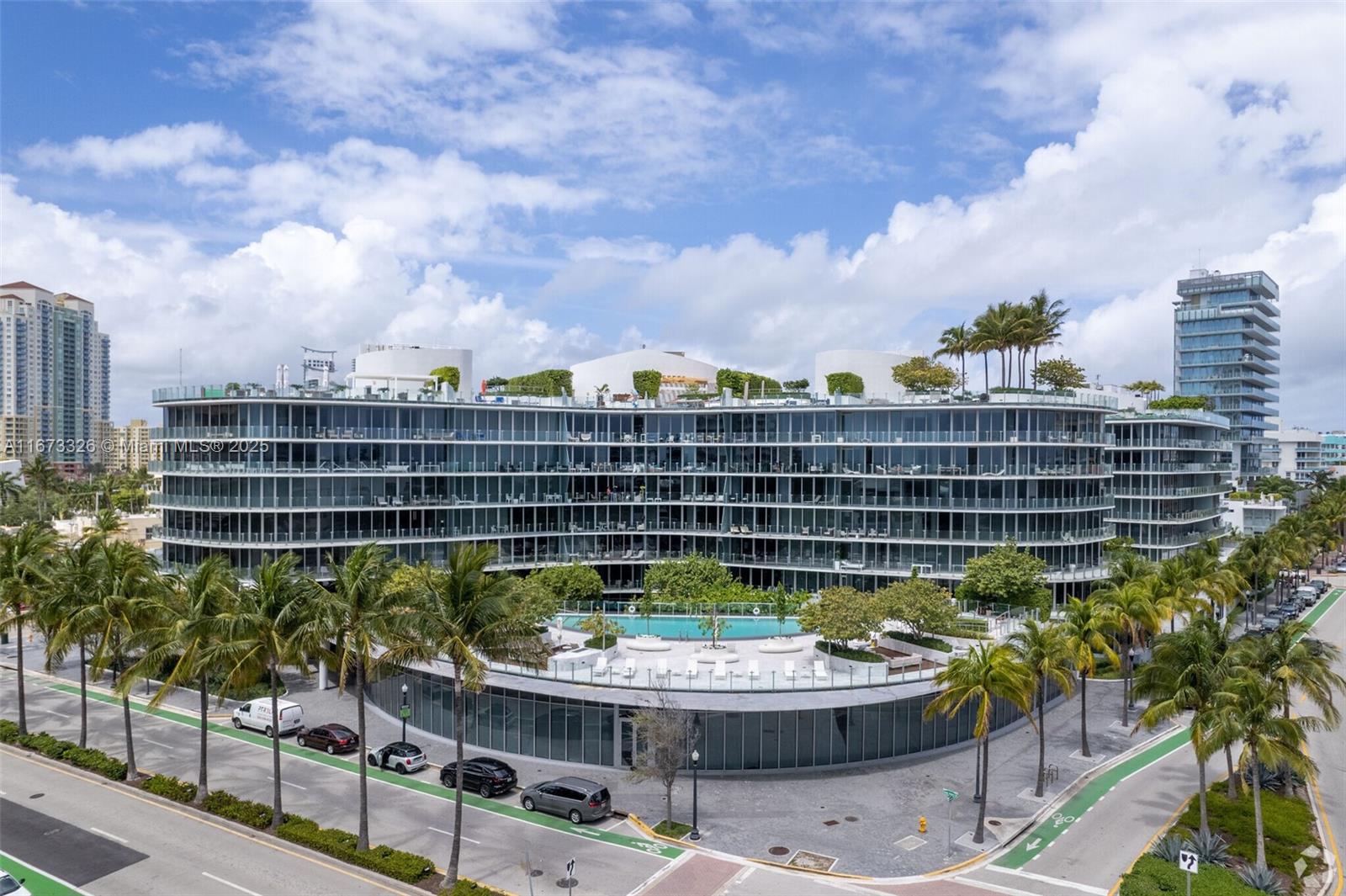 ONE OCEAN CONDO - Residential