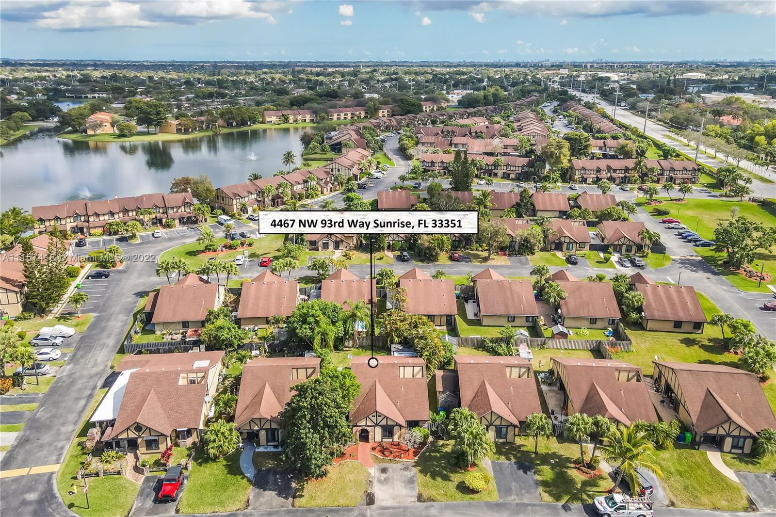 SPRINGTREE LAKES - Residential