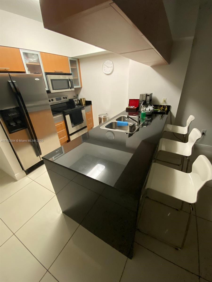 OPERA TOWER CONDO - Residential