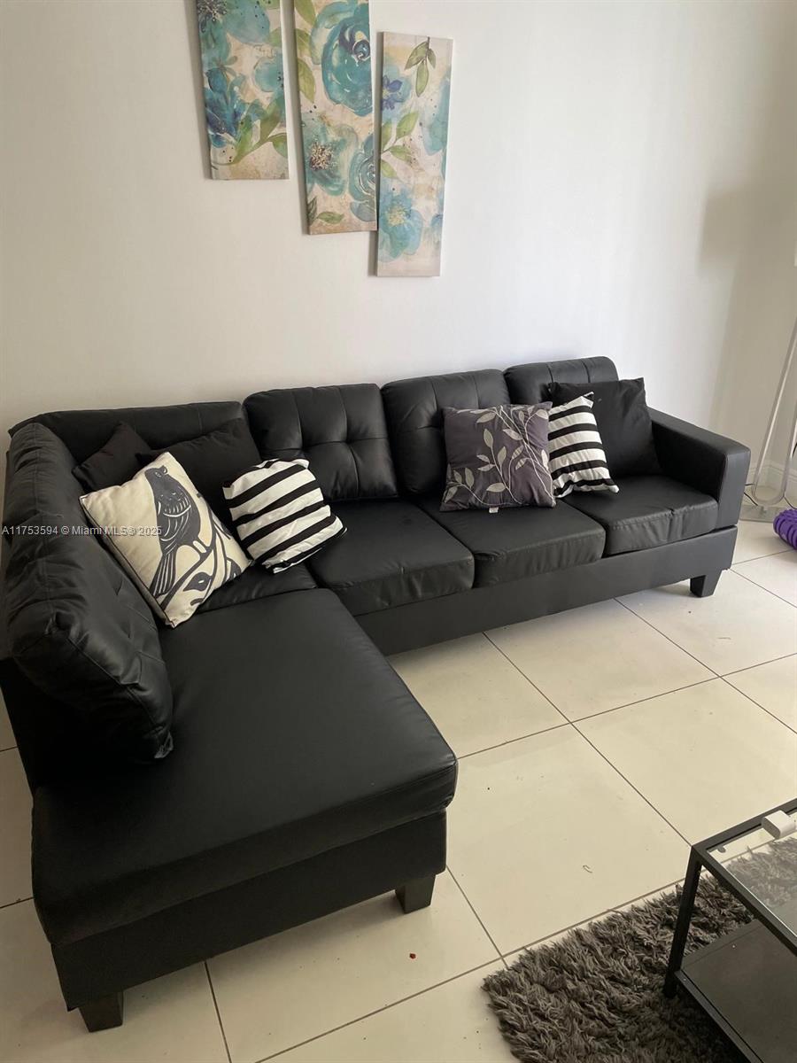 OPERA TOWER CONDO - Residential