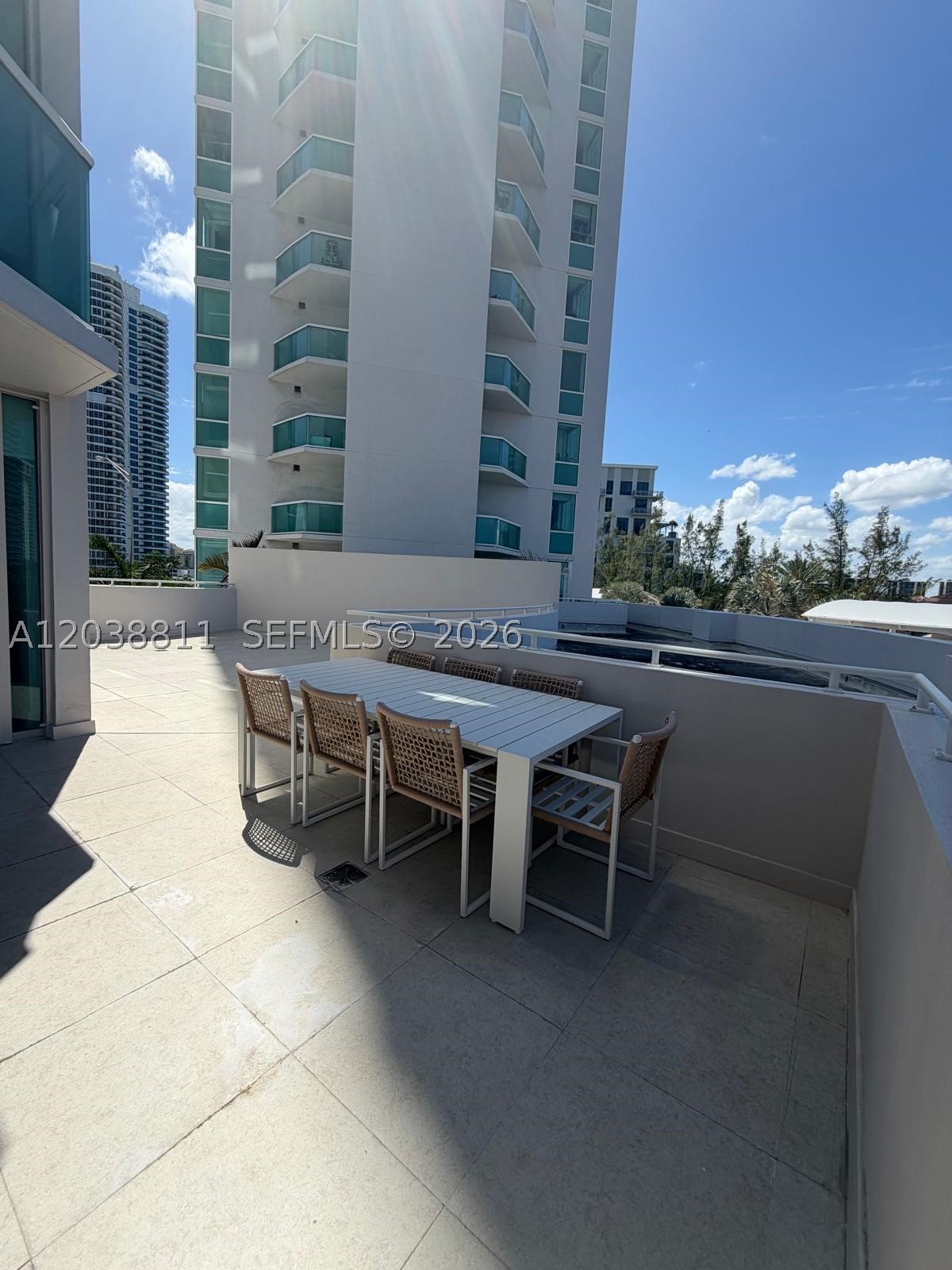 THE PARC AT TURNBERRY ISL - Residential Lease
