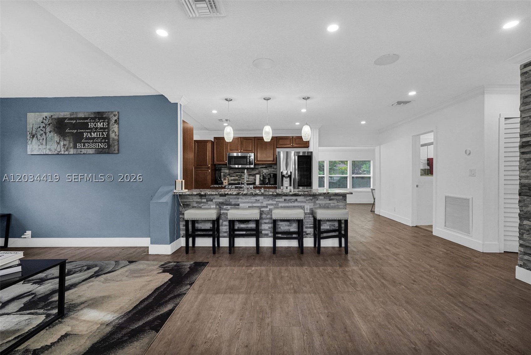 LAUDERDALE LAKES WEST GAT - Residential