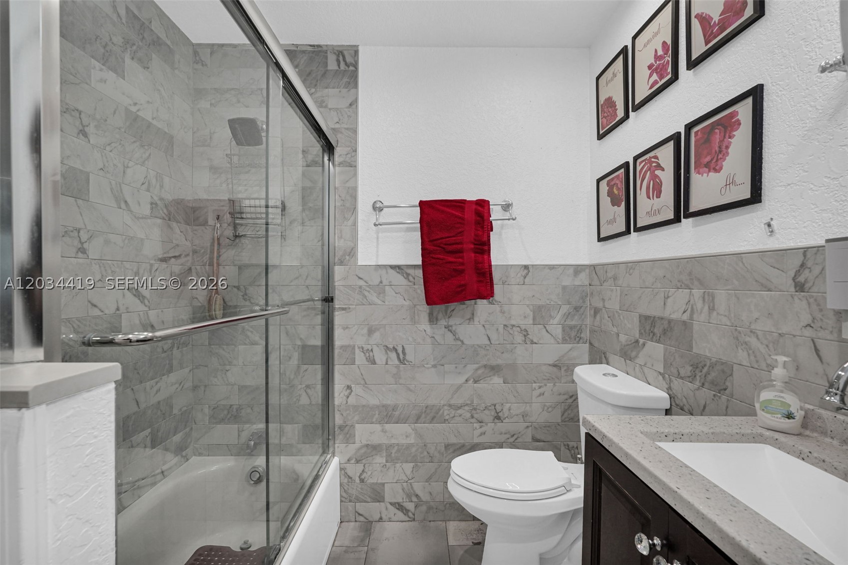 LAUDERDALE LAKES WEST GAT - Residential