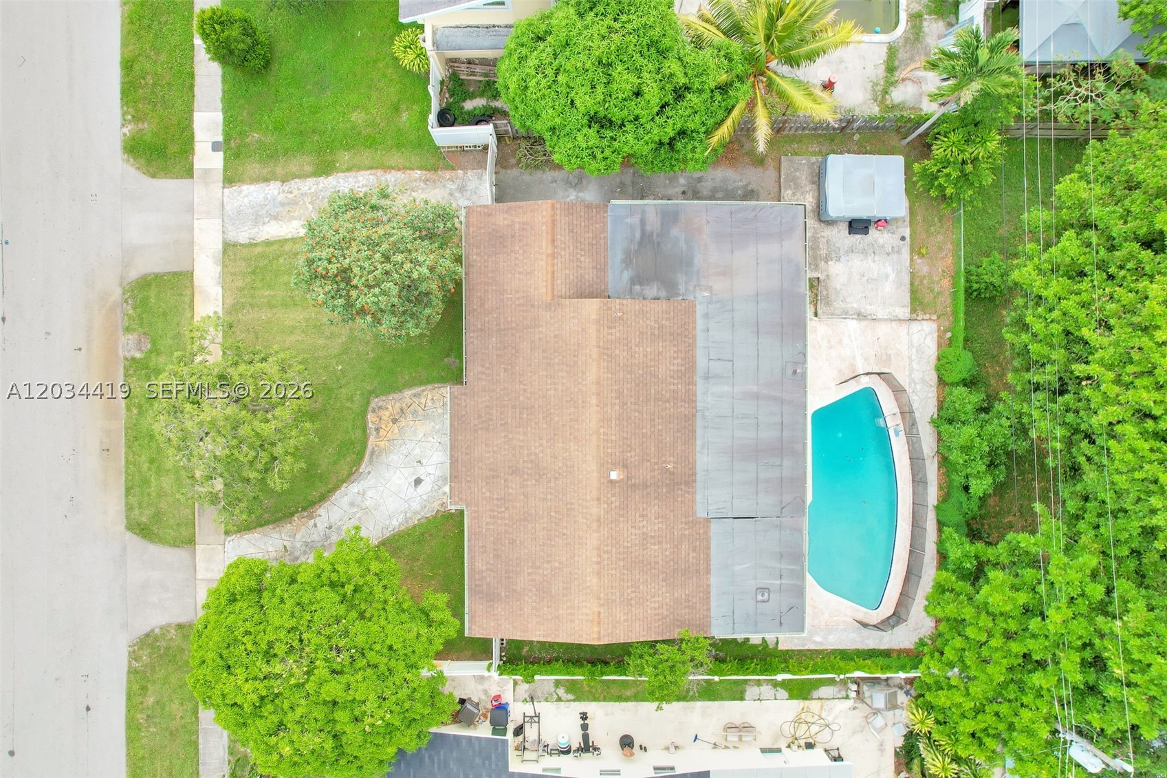 LAUDERDALE LAKES WEST GAT - Residential