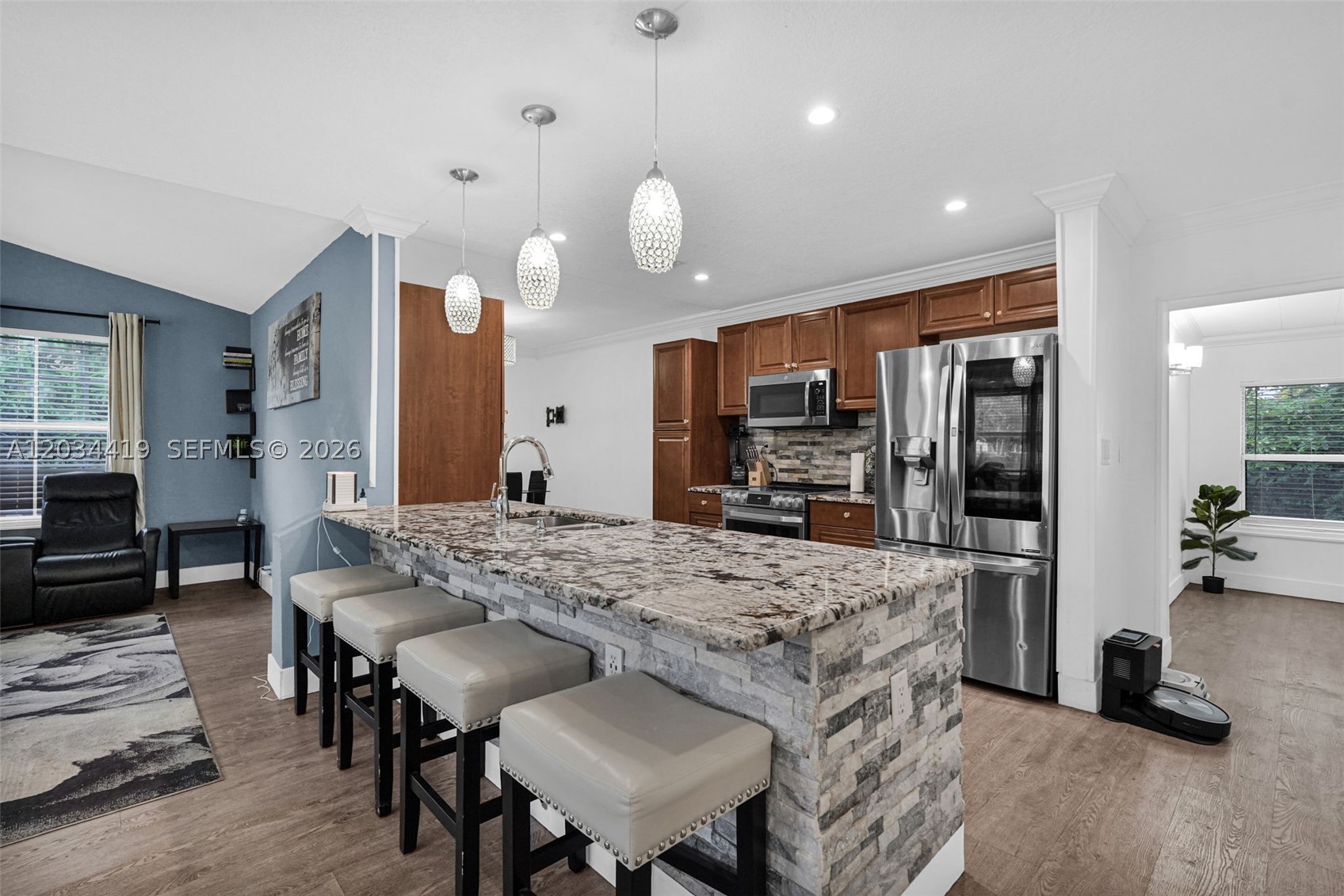 LAUDERDALE LAKES WEST GAT - Residential
