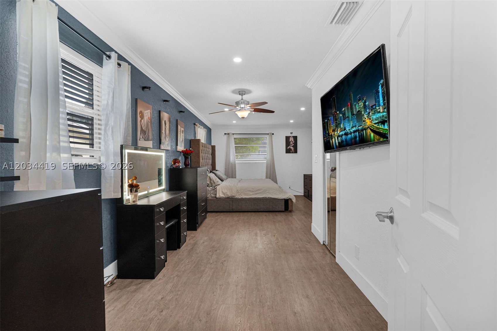 LAUDERDALE LAKES WEST GAT - Residential