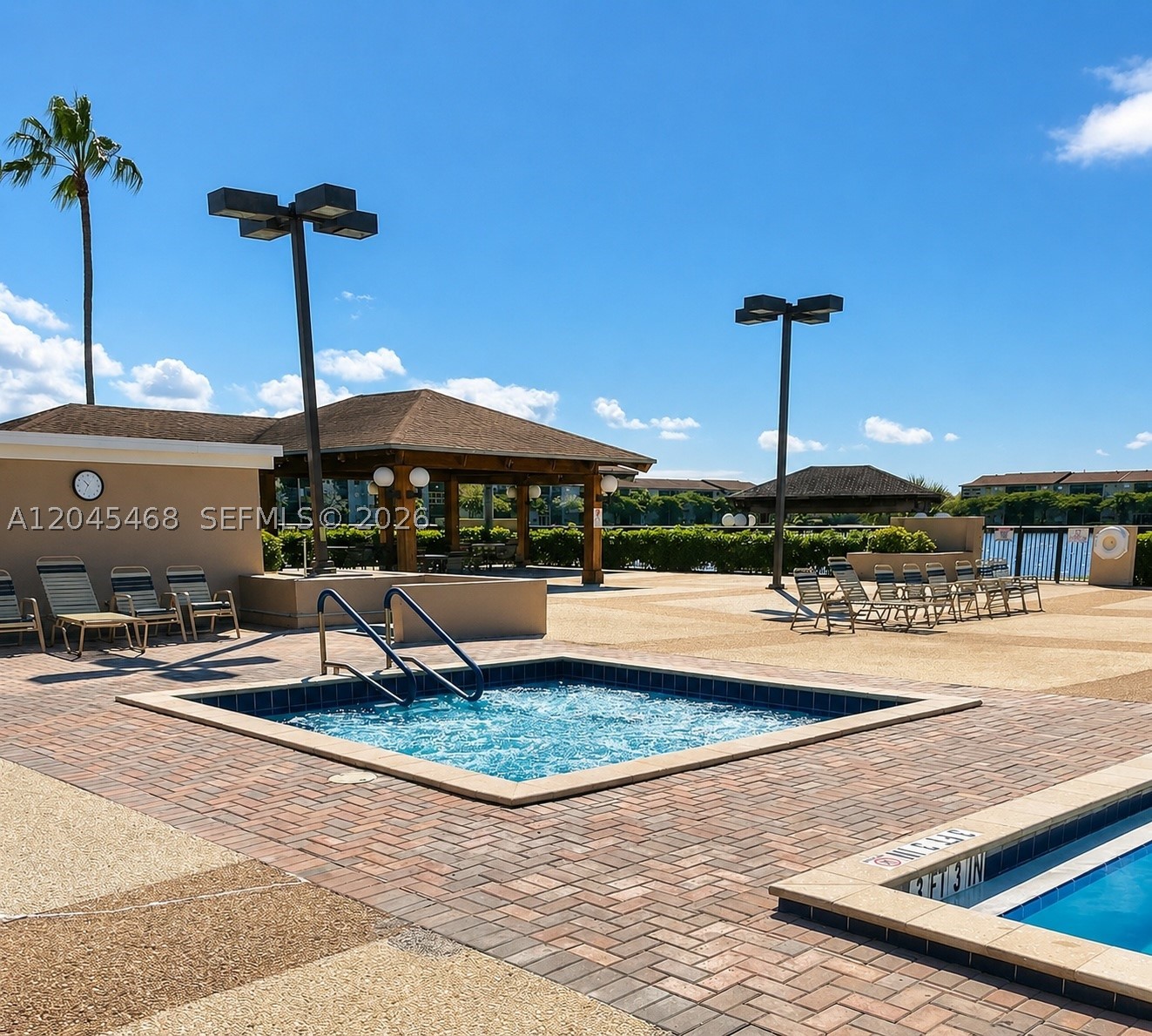 CAMBRIDGE AT CENTURY VILL - Residential