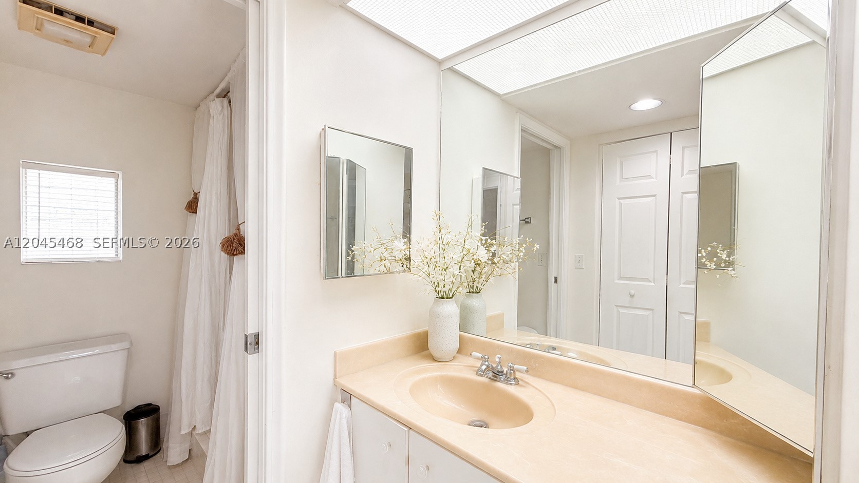 CAMBRIDGE AT CENTURY VILL - Residential