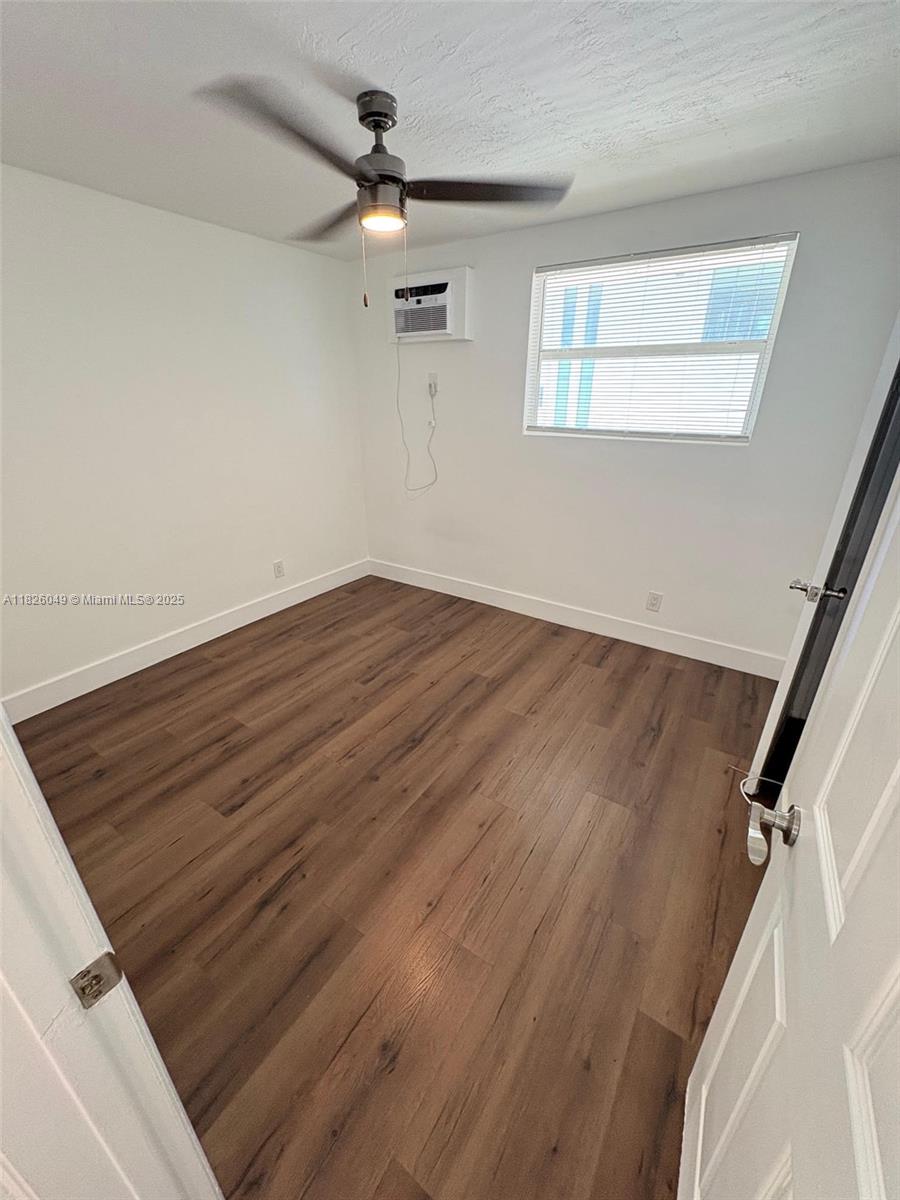BAYSIDE TERRACE CONDO - Residential Lease