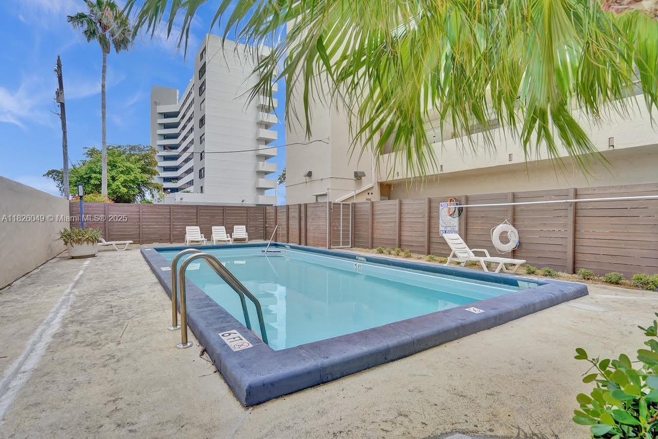 BAYSIDE TERRACE CONDO - Residential Lease