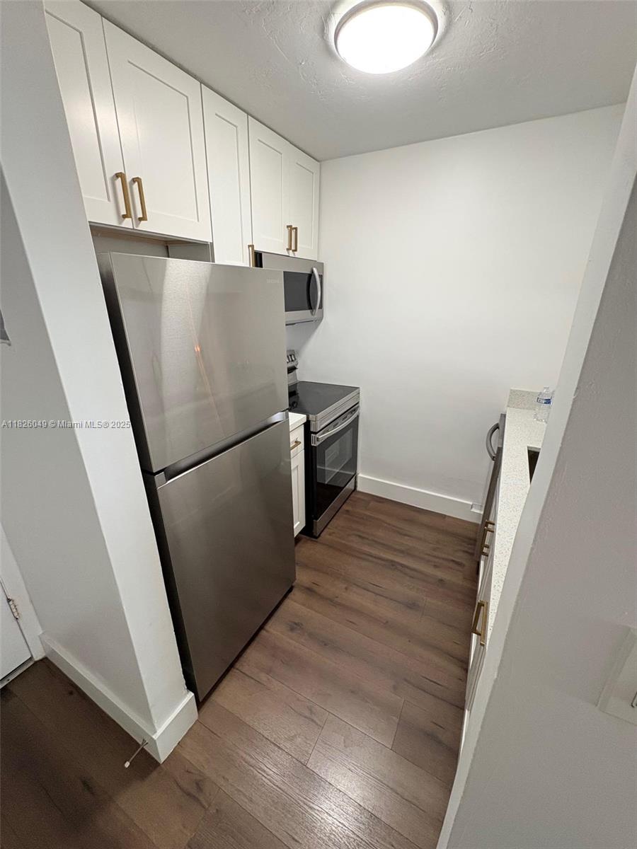 BAYSIDE TERRACE CONDO - Residential Lease