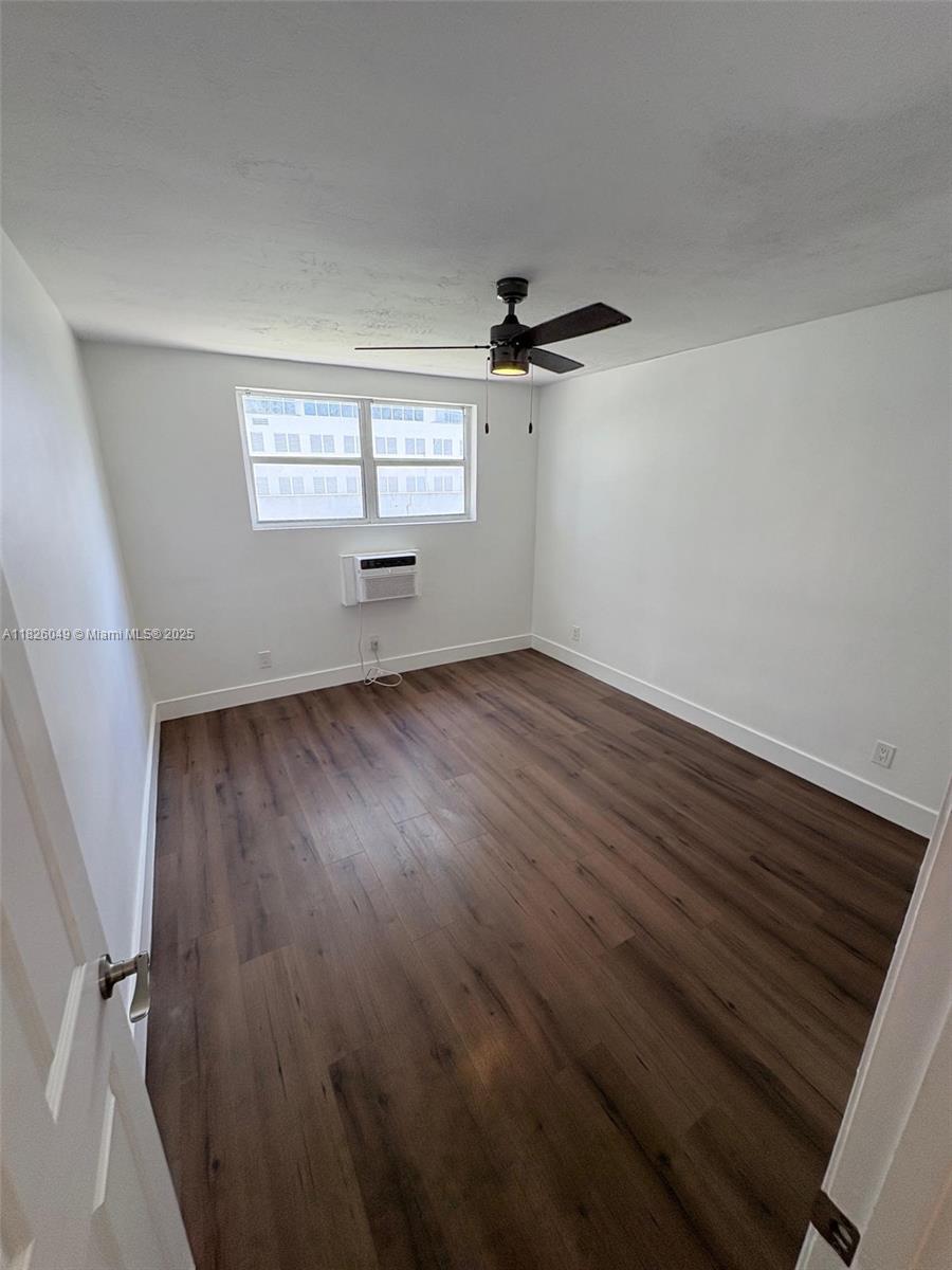 BAYSIDE TERRACE CONDO - Residential Lease