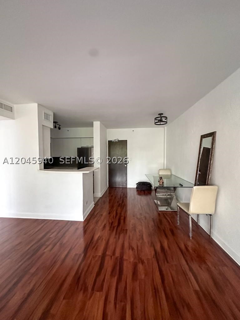 FLAMINGO SOUTH BEACH I CO - Residential