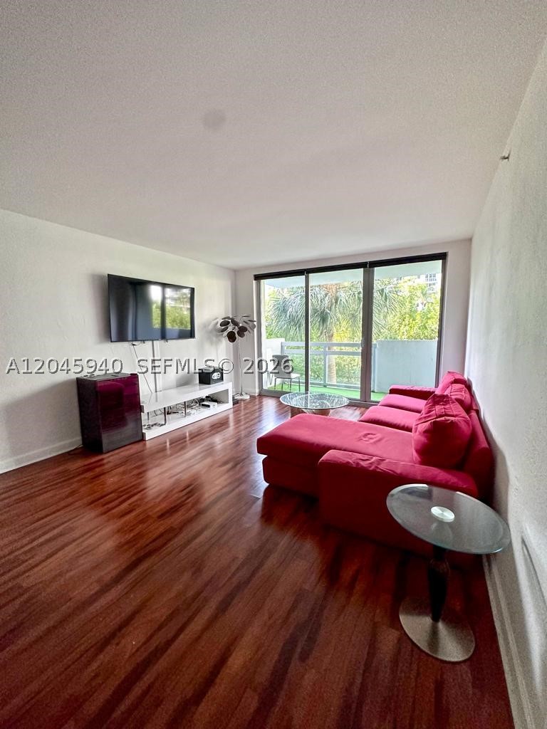FLAMINGO SOUTH BEACH I CO - Residential