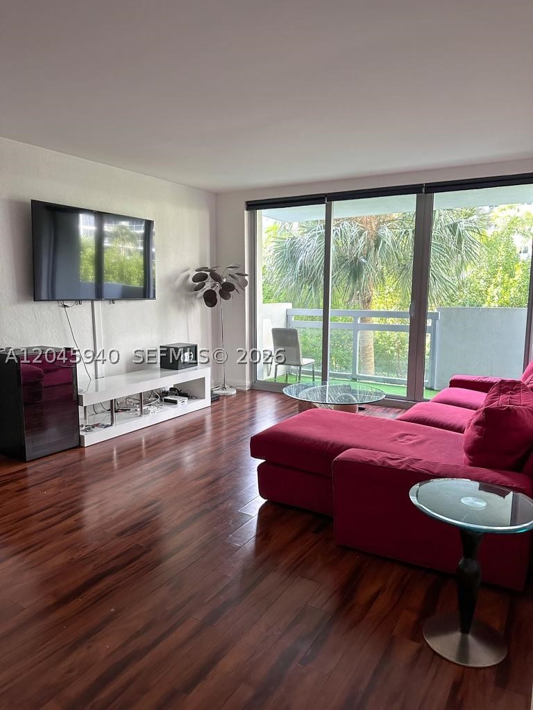 FLAMINGO SOUTH BEACH I CO - Residential