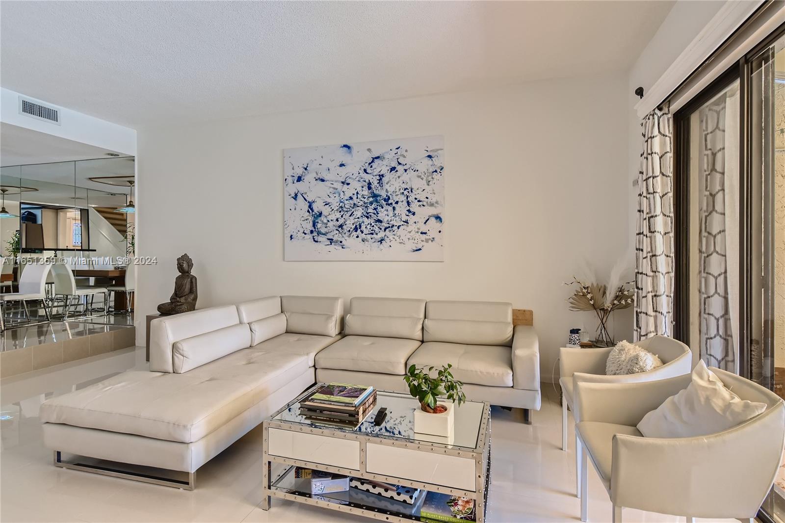 HARBOUR CLUB VILLAS CONDO - Residential Lease