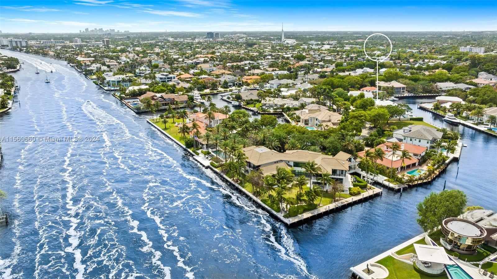 BAY COLONY - Residential