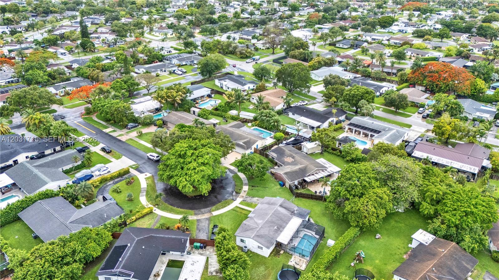 BEL AIRE - Residential