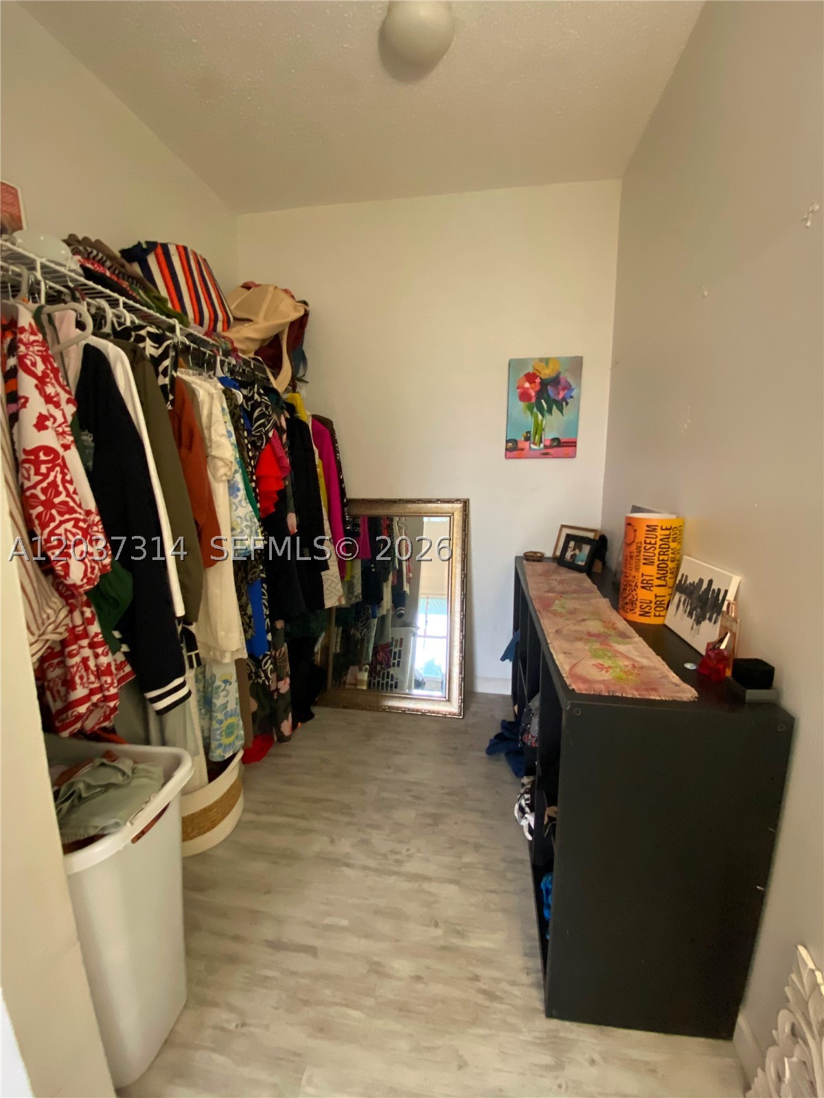NEWPORT CONDO - Residential