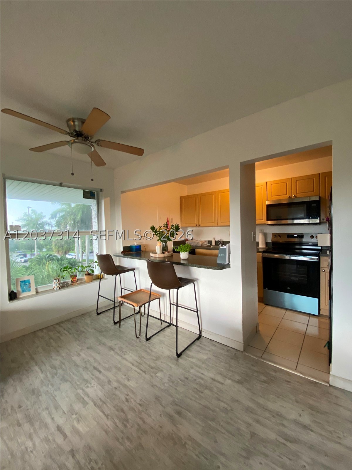 NEWPORT CONDO - Residential