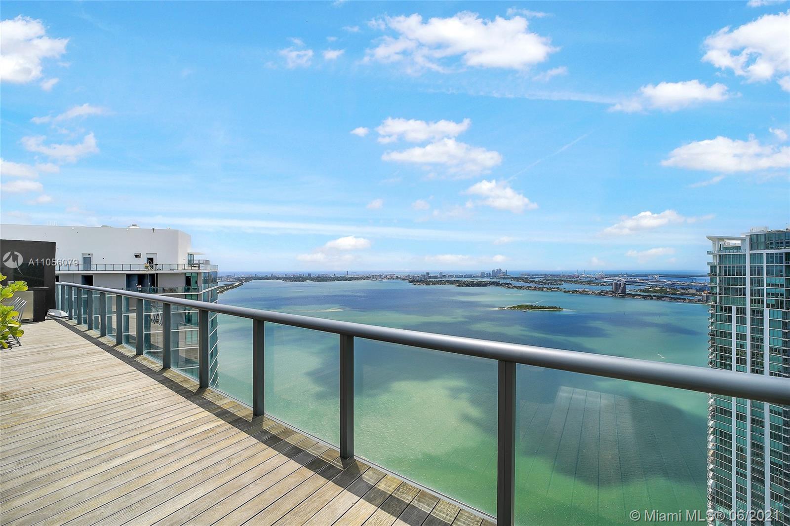 PARAISO BAY CONDO - Residential