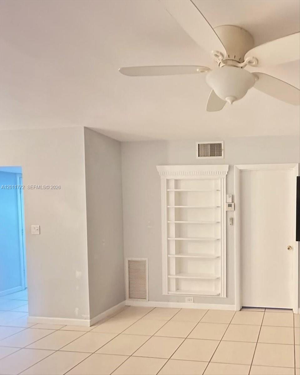 RIVER SHORES CONDO - Residential