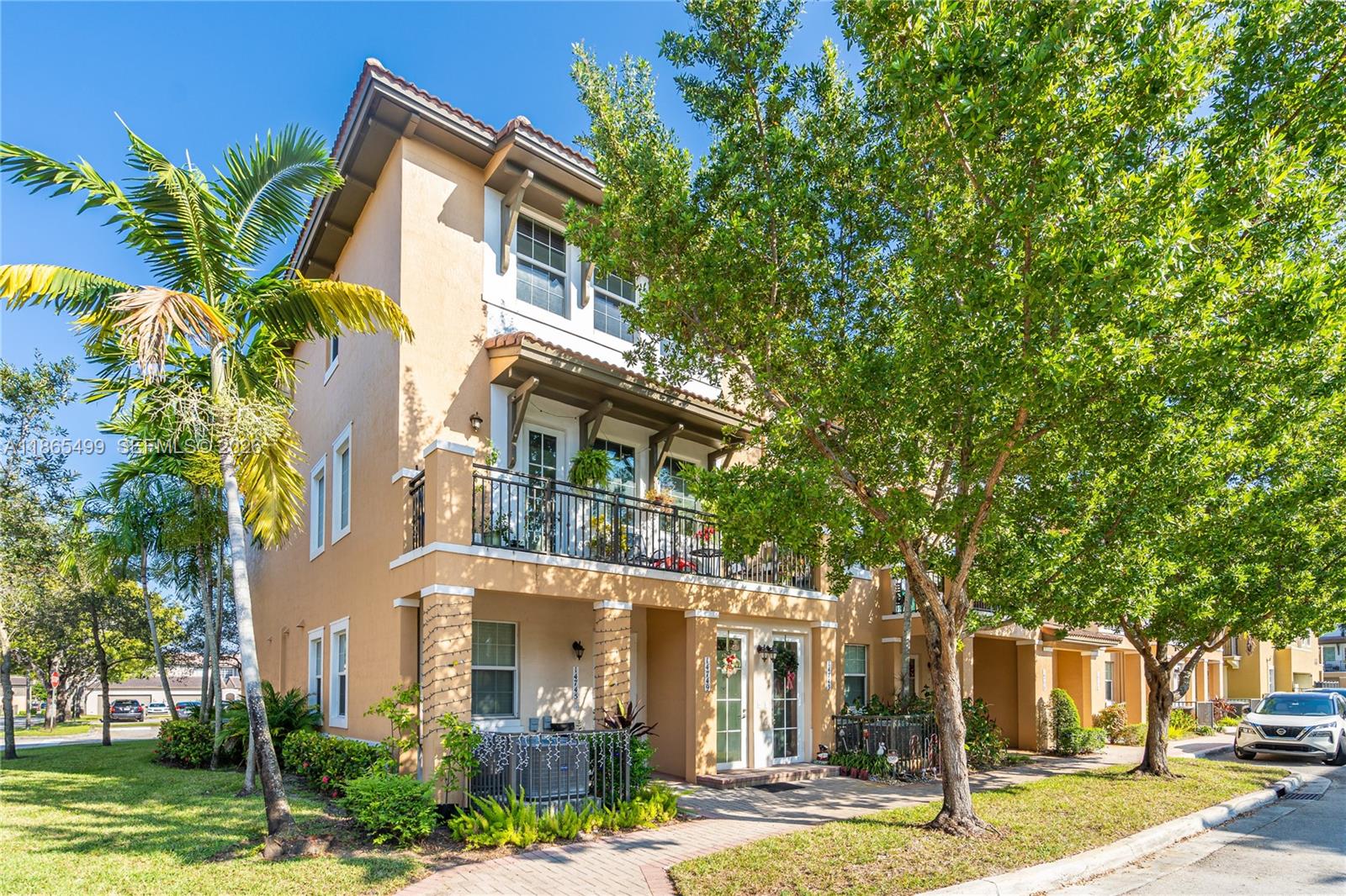 COBBLESTONE II - Residential
