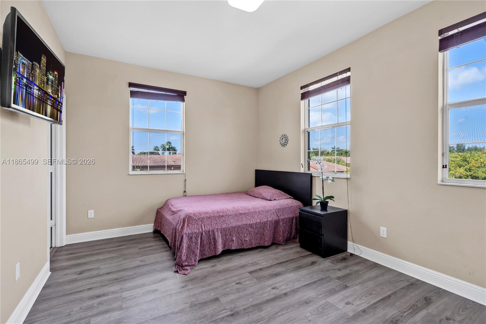COBBLESTONE II - Residential