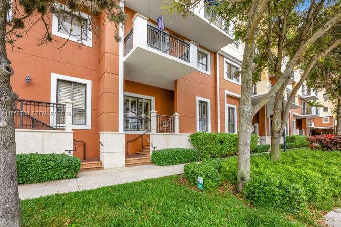 COLONNADE AT DADELAND SW - Residential