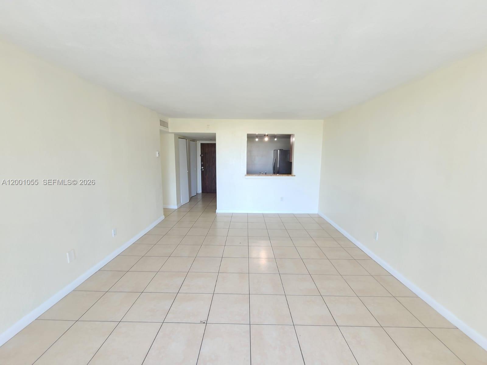 MONTECARLO CONDO - Residential