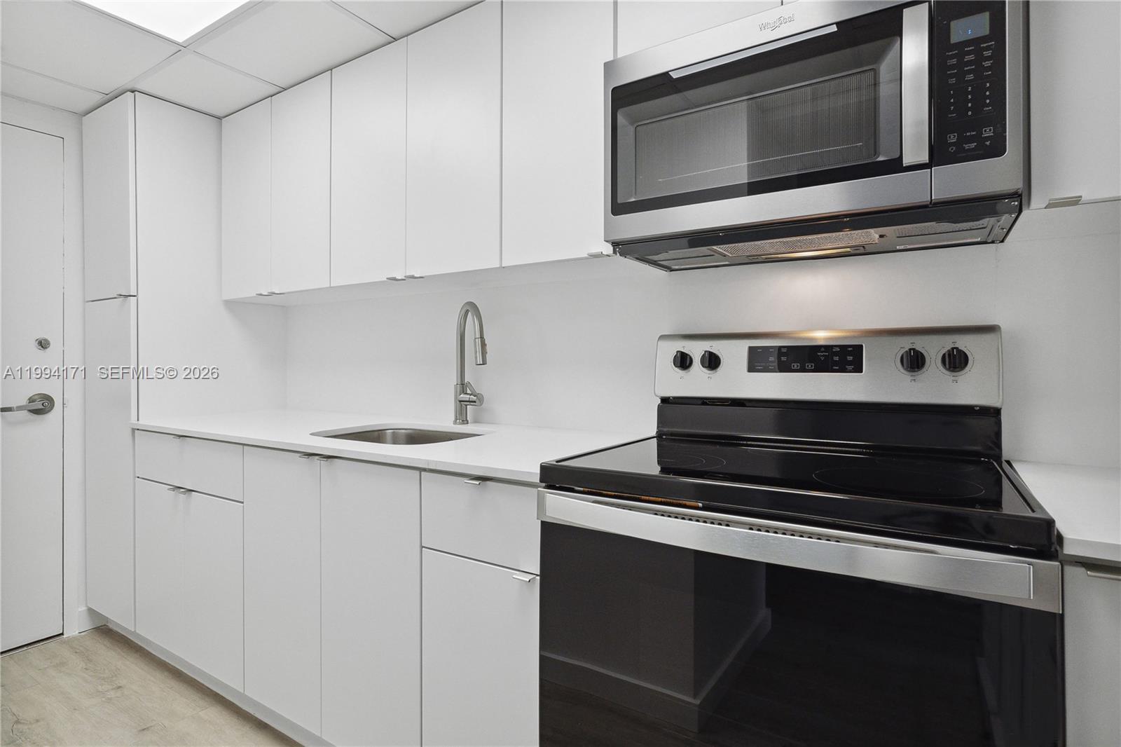 MIRADOR 1200 CONDO - Residential