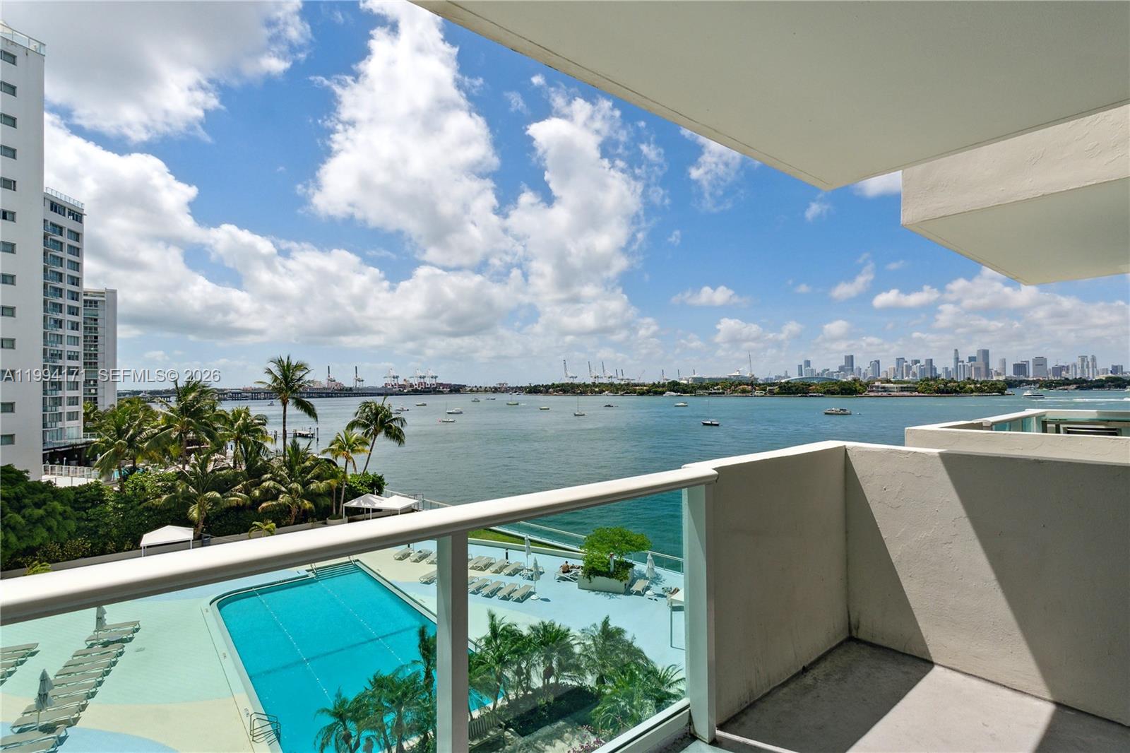 MIRADOR 1200 CONDO - Residential
