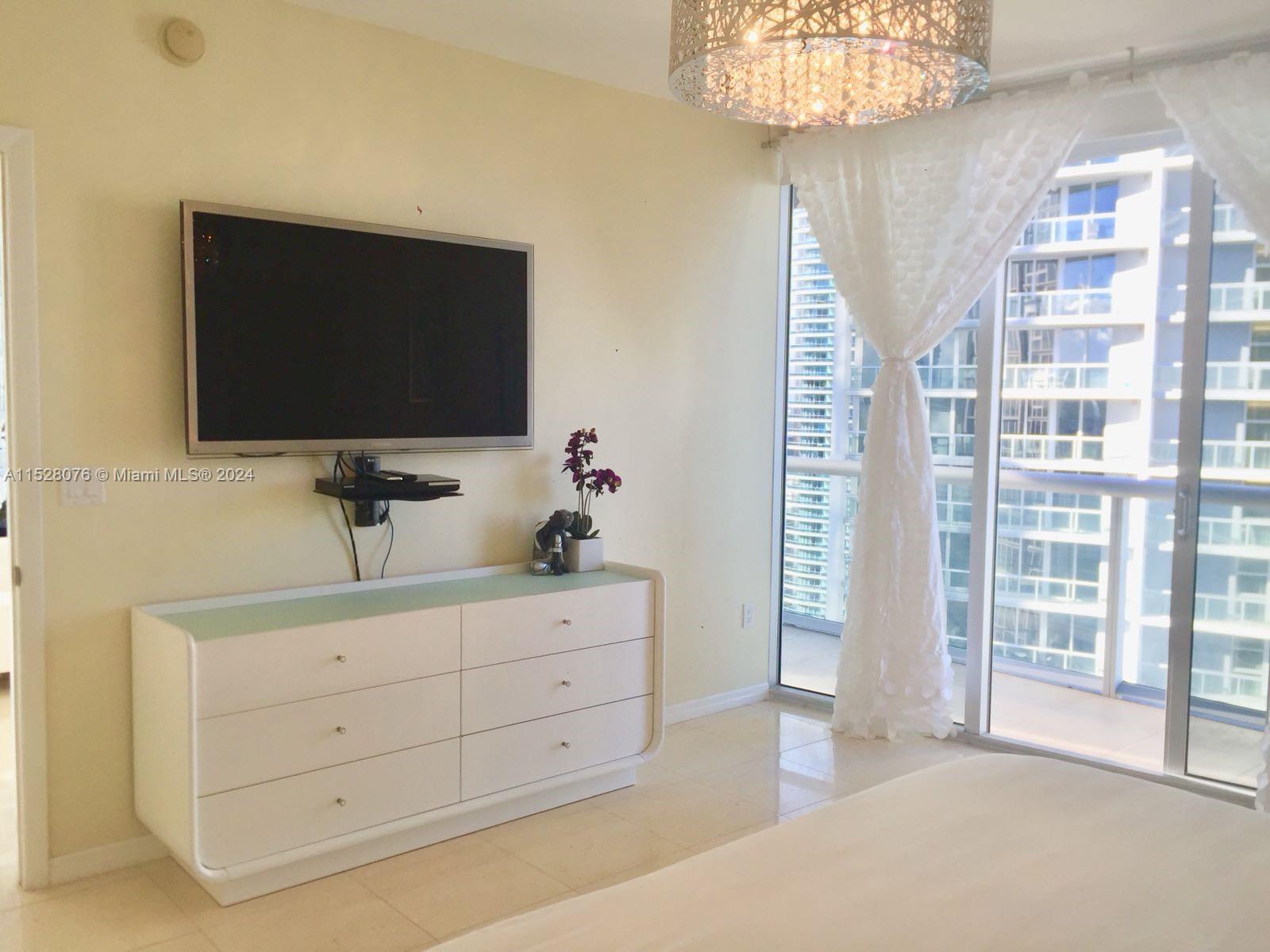ICON BRICKELL NO TWO - Residential Lease