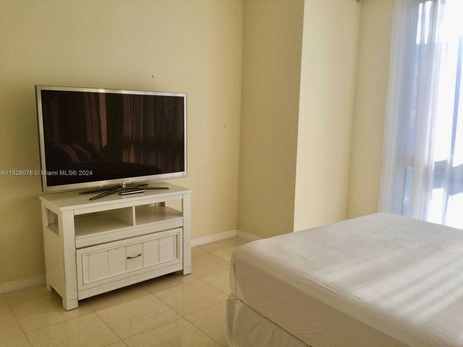 ICON BRICKELL NO TWO - Residential Lease