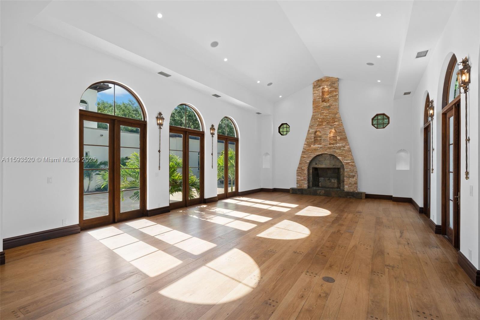 CUTLER ESTATES .345 AC - Residential