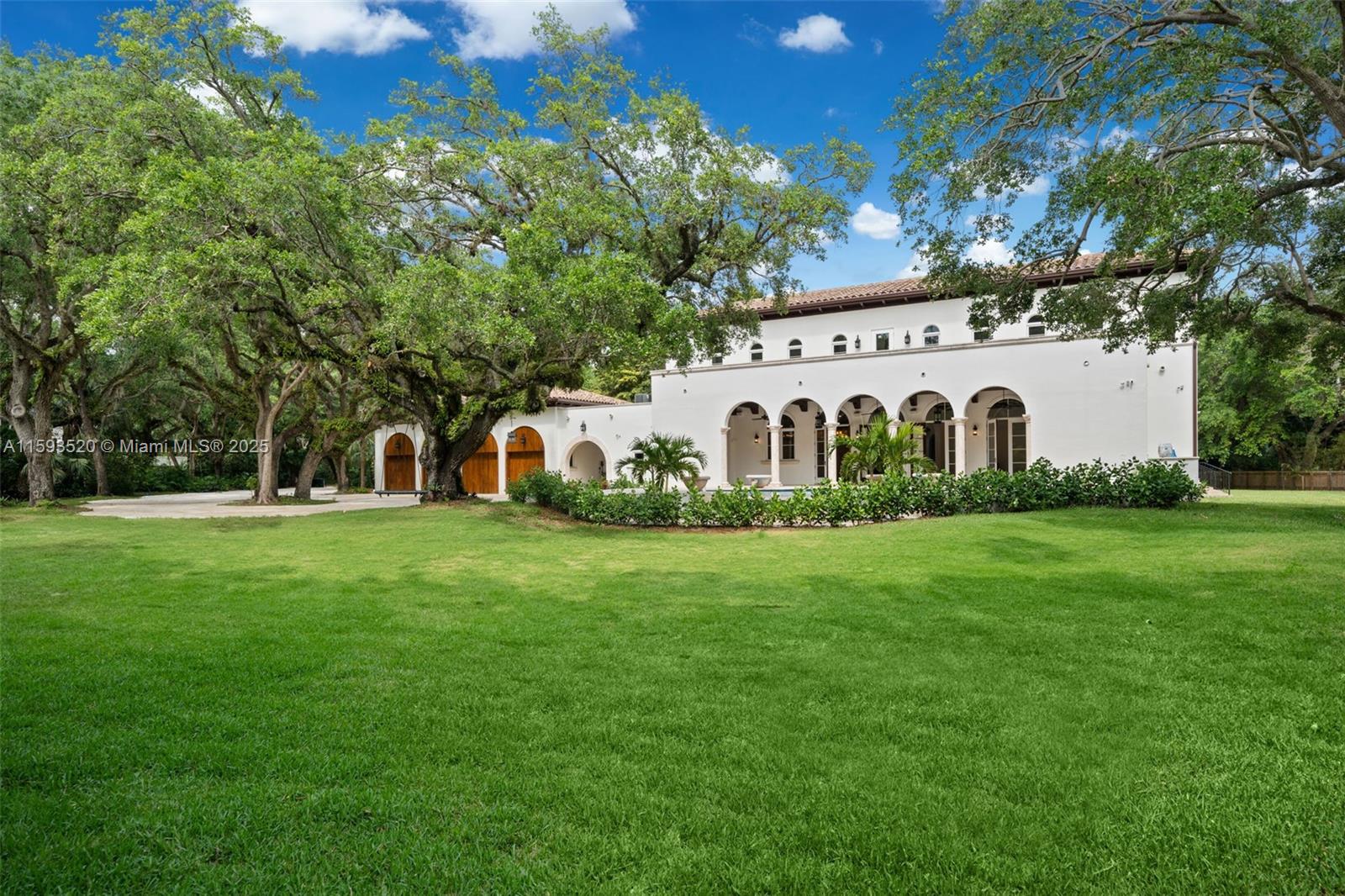 CUTLER ESTATES .345 AC - Residential