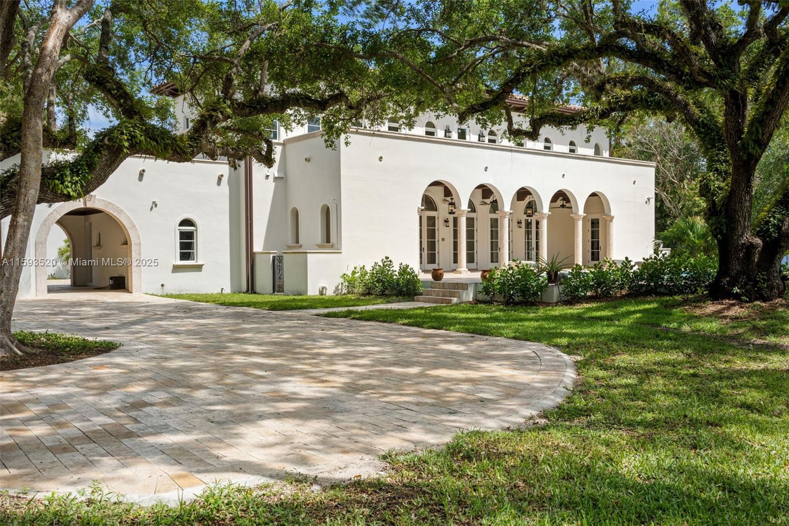 CUTLER ESTATES .345 AC - Residential