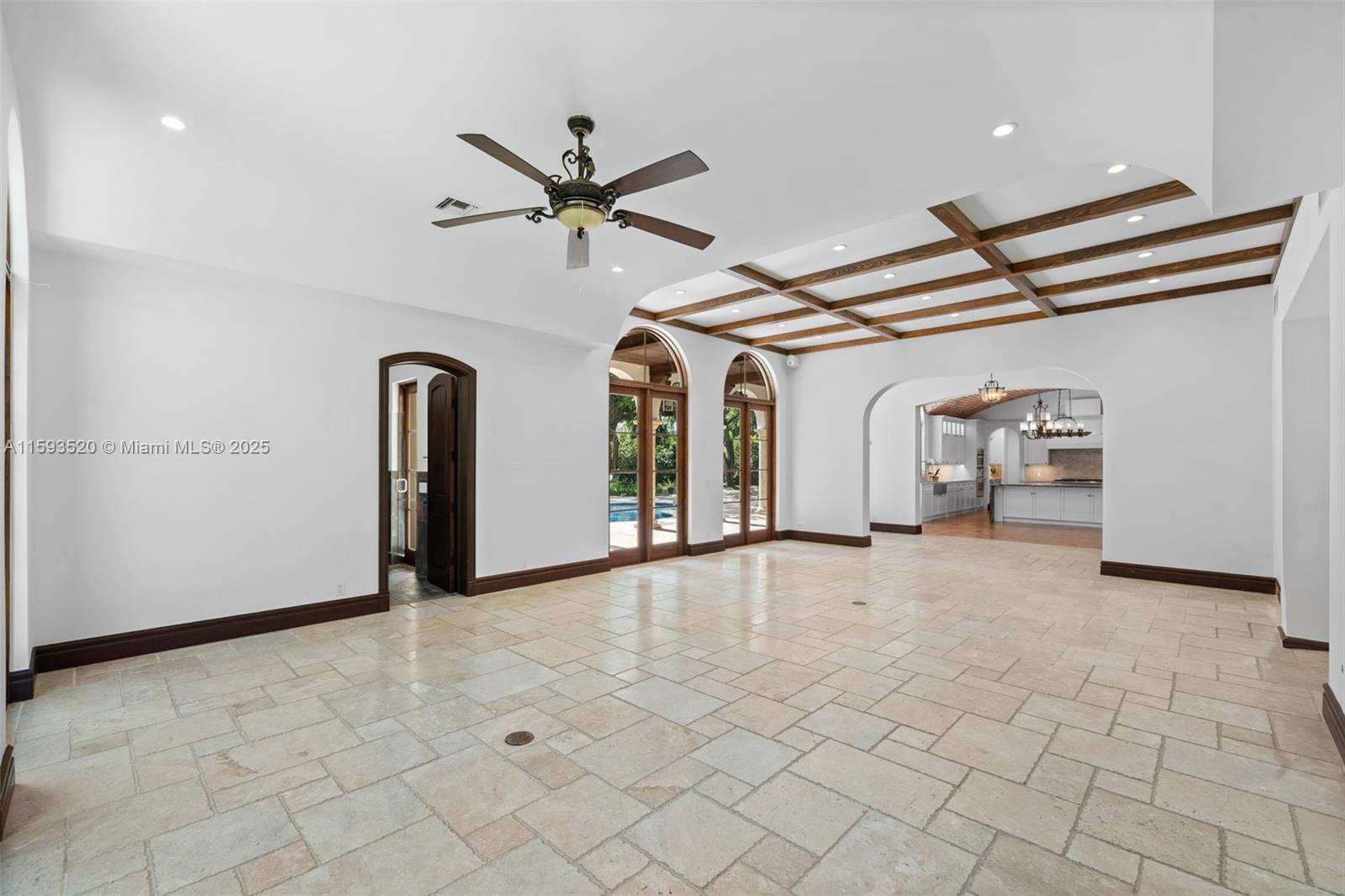 CUTLER ESTATES .345 AC - Residential