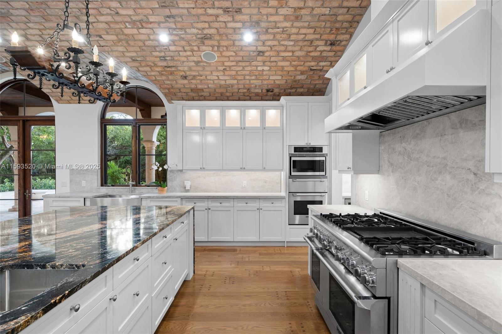 CUTLER ESTATES .345 AC - Residential